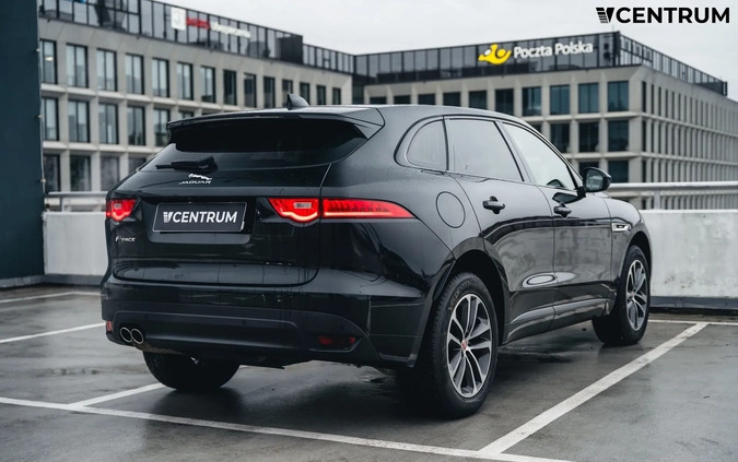 Jaguar F-Pace cena 130900 przebieg: 104277, rok produkcji 2019 z Żarki małe 106